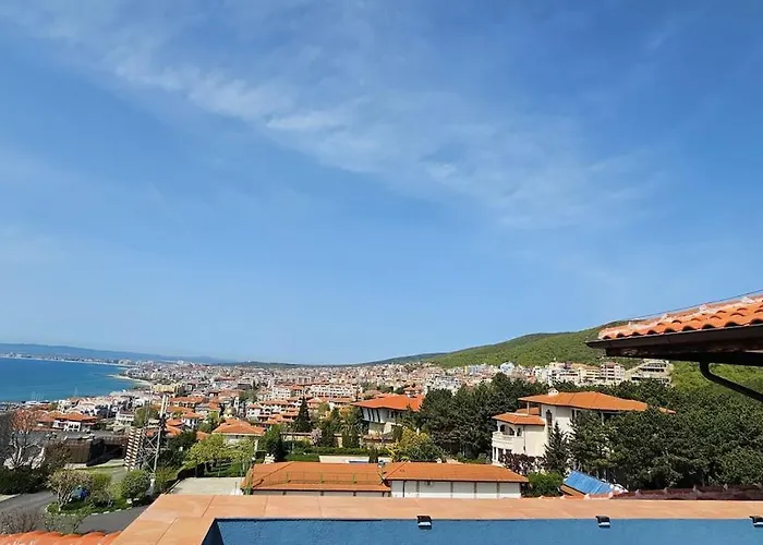 с потрясающим видом Appartement *